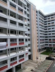Blk 556 Jurong West Street 42 (Jurong West), HDB Executive #505026691